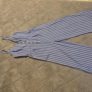 Adorable jumpsuit size small
